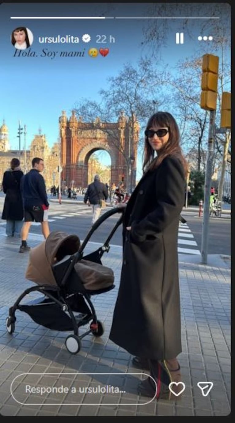 La primera foto de Úrsula con su hijo Dante.