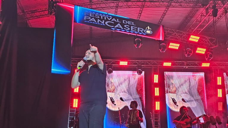 La primera noche del Festival del Pan Casero.