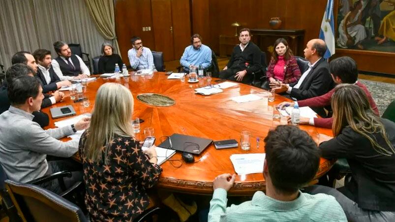 La primera reunión del gabinete de Economía. 