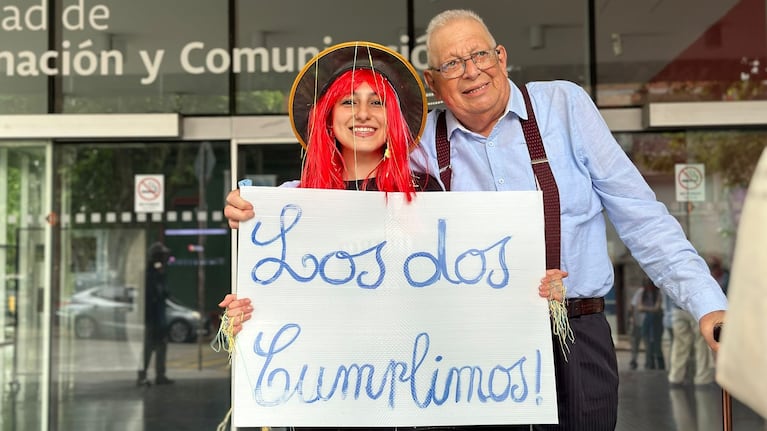 La promesa de una estudiante y su abuelo enfermo se viralizó en las redes.