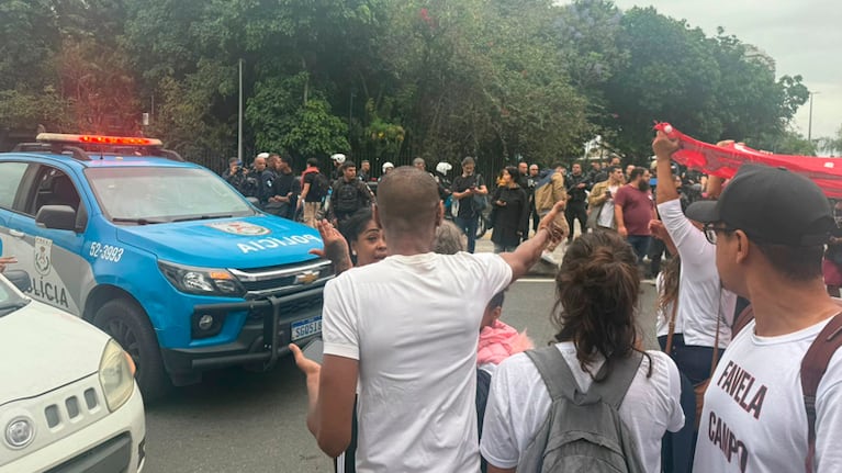 La protesta realizada desde los complejos Penha y Alemao.