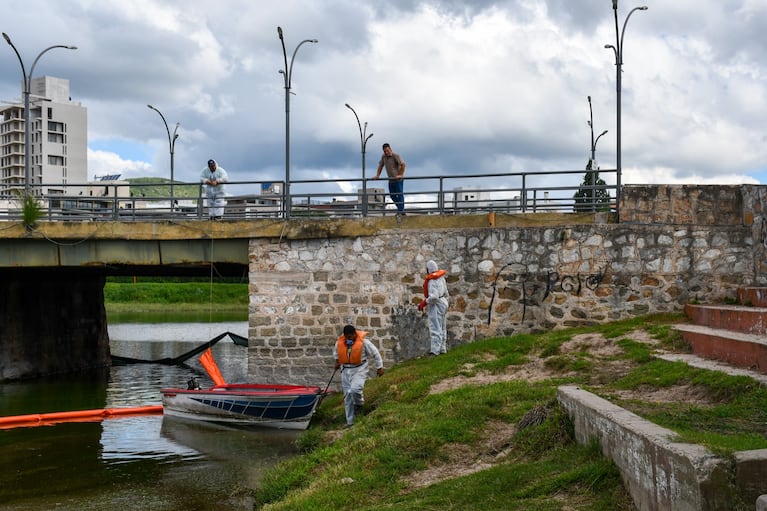 La Provincia detalló las tareas de saneamiento por la contaminación del San Roque