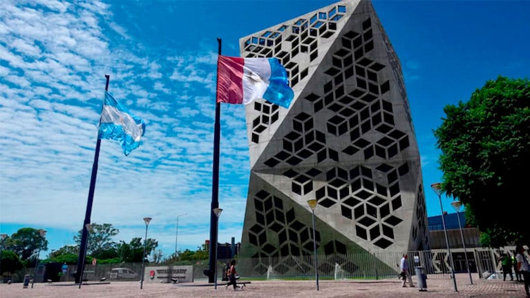 La Provincia le pidió a Uepc levantar el paro de 48 horas y afirmó que la negociación sigue abierta