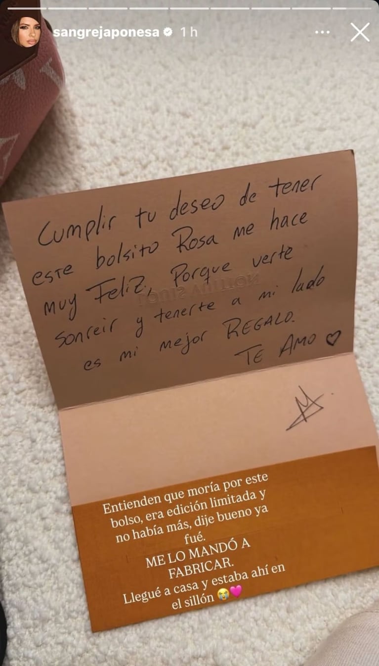 La publicación de la China Suárez.