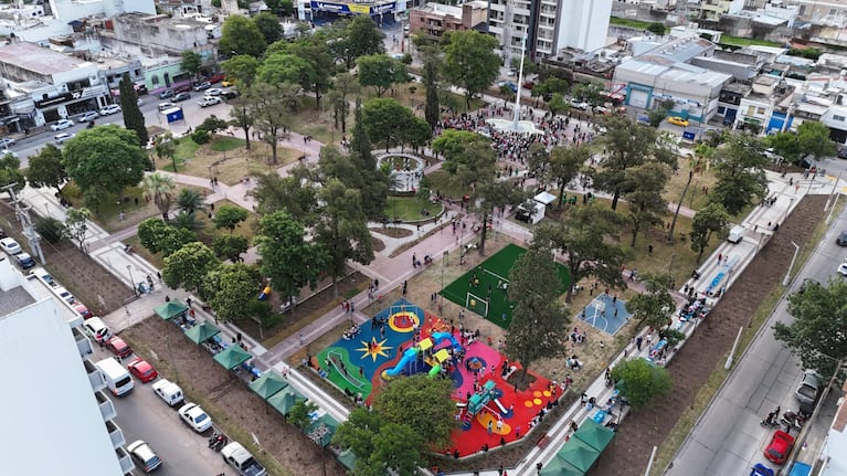 La puesta en valor de la plaza Rafael Núñez.