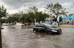 La Rafaél Núñez, otra vez tapada de agua.