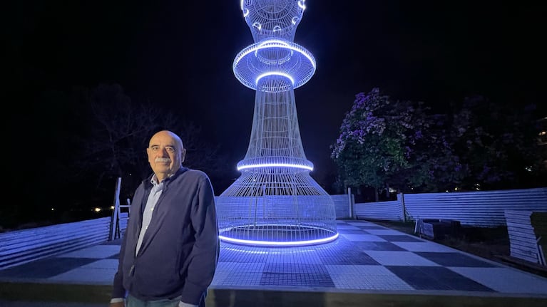 La reina se iluminó en Río Ceballos. Foto: Mateo Lago / El Doce.