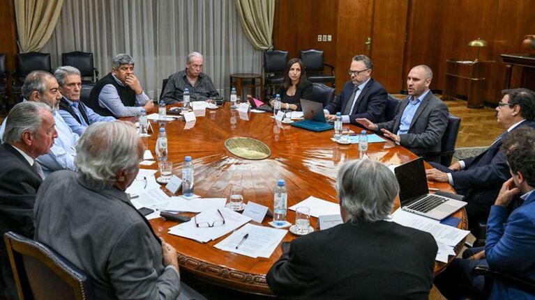 La reunión de este martes en el Ministerio de Economía.