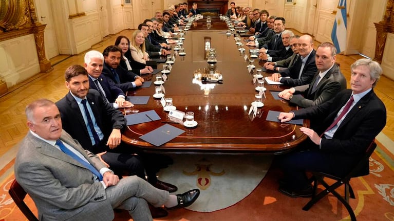 La reunión de Milei con los gobernadores en Casa Rosada. Foto: Presidencia.