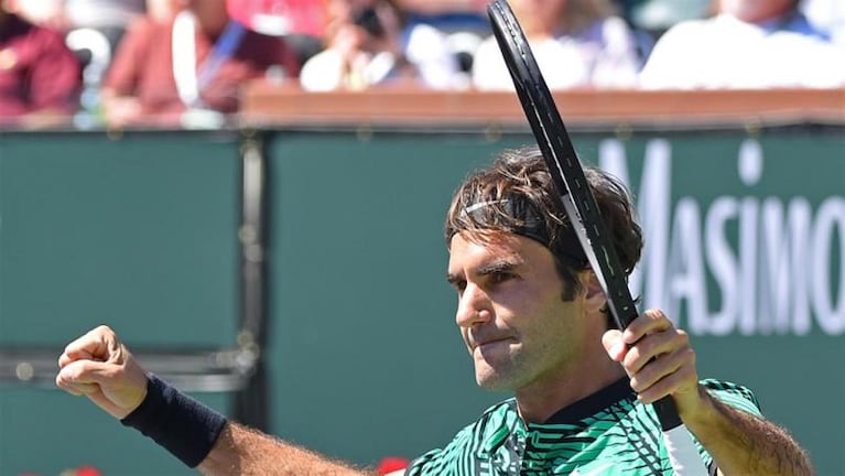 ¡La rompen cantando! El genial video de Federer y Djokovic