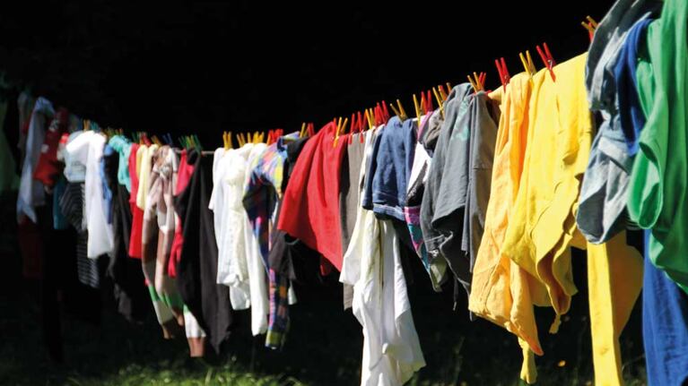 La ropa se seca con olor en días de humedad.