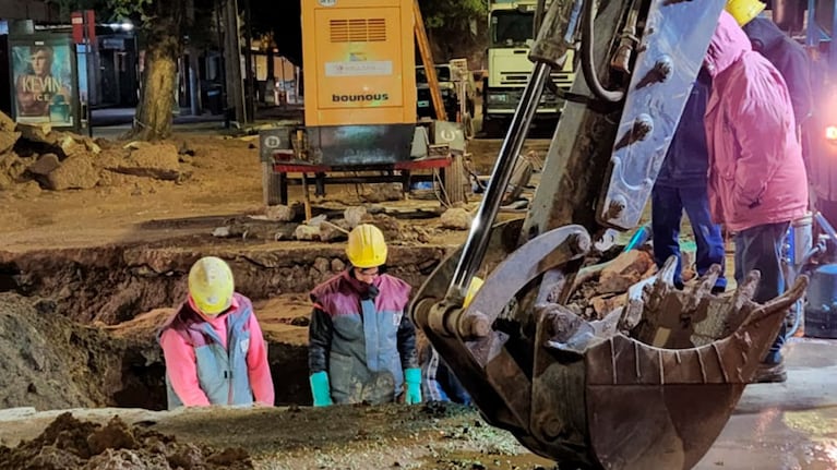 La rotura del caño había afectado a más de 140 barrios de la capital.