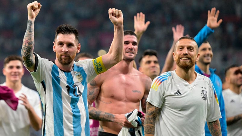 La Scaloneta celebró en el vestuario sin Messi.