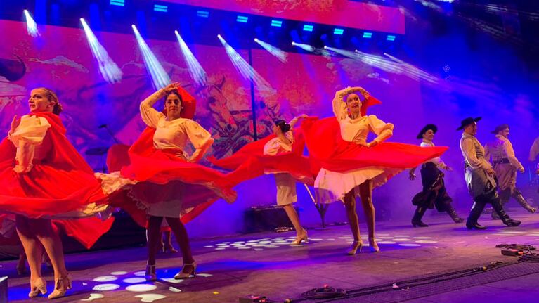 La segunda noche del festival se suspendió. Foto: El Doce / Matías Carrizo.