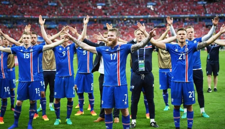 La selección de Islandia busca hinchas para el mundial