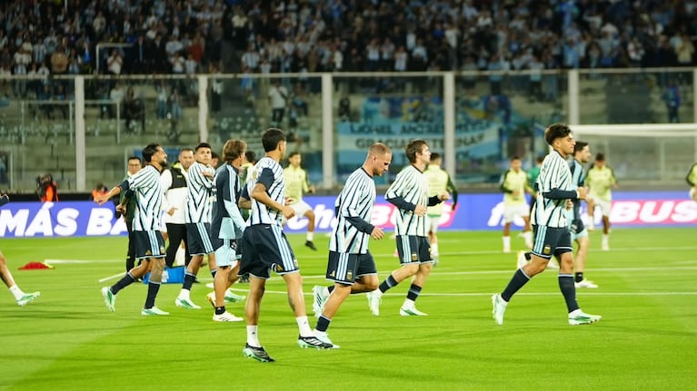 La Selección en el Kempes. (Foto: Lucio Casalla/El Doce)