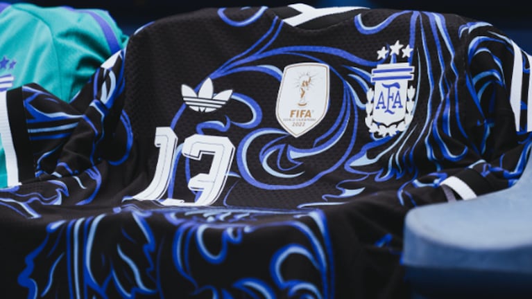 La Selección jugará con camiseta alternativa.