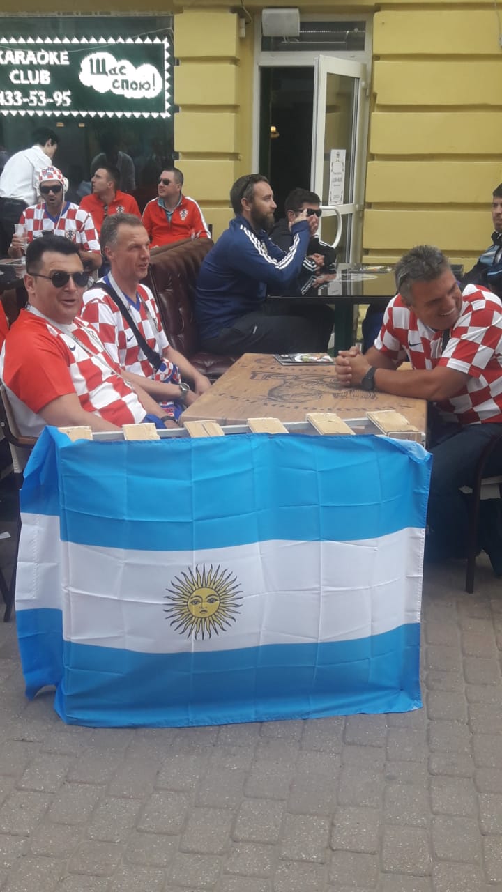 La Selección y el aguante en Nizhni.