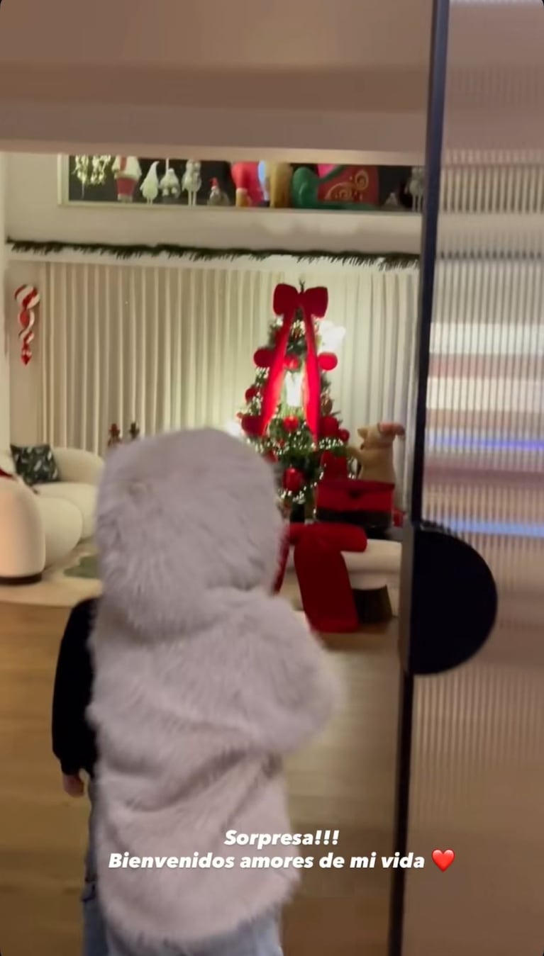 La sorpresa navideña de la China Suárez a sus hijos.