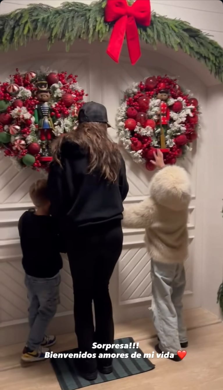 La sorpresa navideña de la China Suárez a sus hijos.
