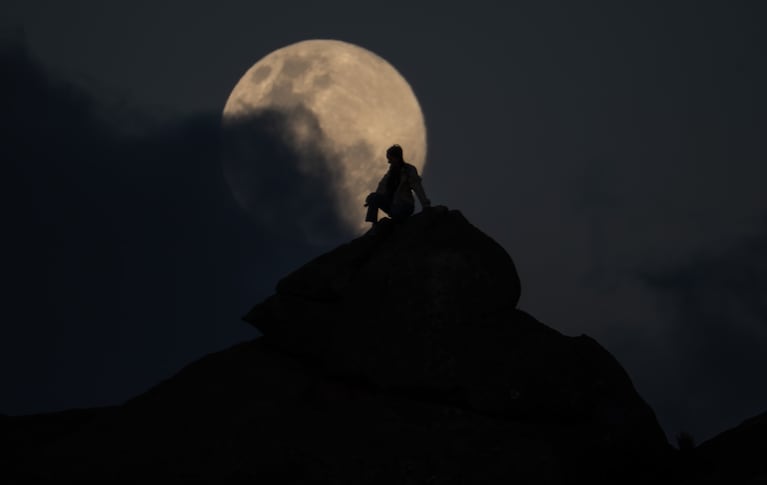 La superluna en Córdoba (Foto: Lucio Casalla / El Doce).
