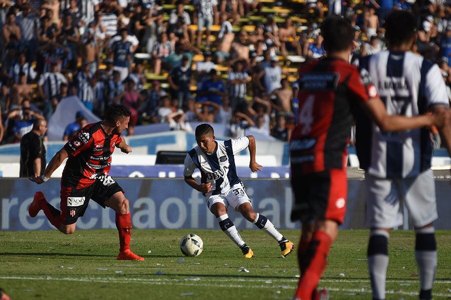 La T ganó en el Kempes y sigue de racha. Foto: Lucio Casalla / ElDoce.tv