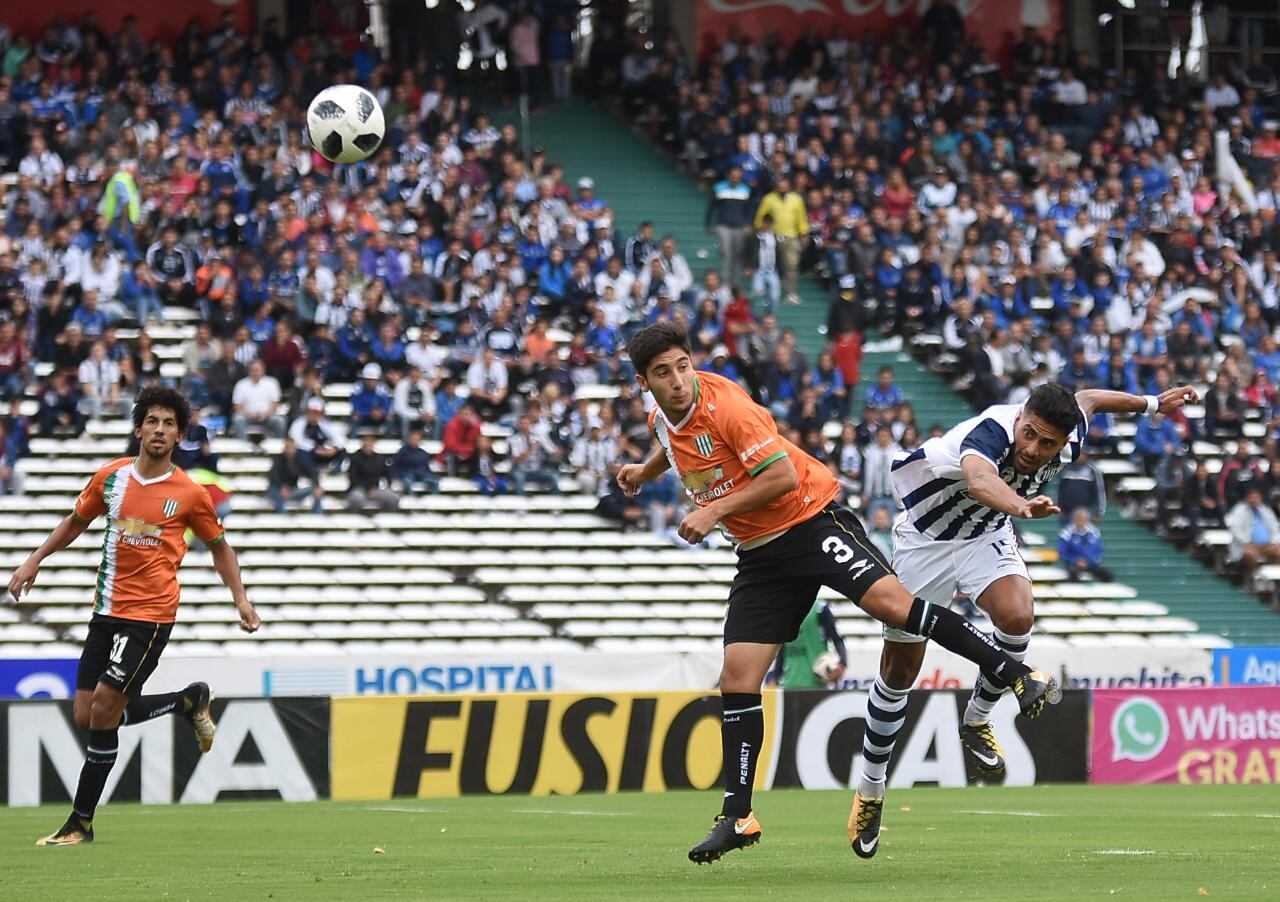 La T volvió a jugar con el aliento de su gente. Foto: Lucio Casalla / ElDoce.tv.