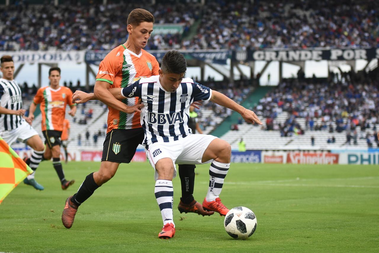 La T volvió a jugar con el aliento de su gente. Foto: Lucio Casalla / ElDoce.tv.