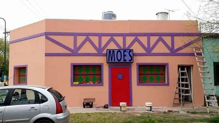 La taberna de Moe está ubicada en Ituzaingó. Será inaugurada en dos meses.