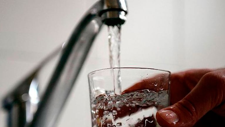 La tarifa de agua aumentó en Córdoba por cuarta vez en el año.