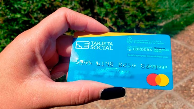 La Tarjeta Social es utilizada para la compra de alimentos básicos.