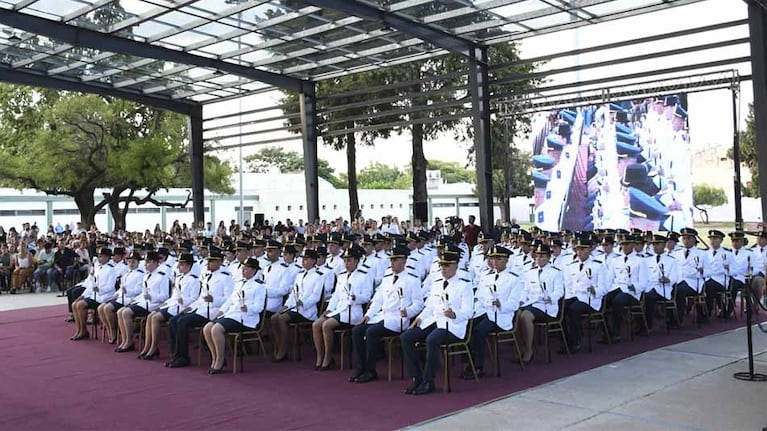 La Tecnicatura brinda tres años de formación académica, física e institucional.