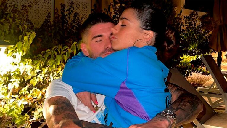 La tierna foto que compartió De Paul con un mensaje para Tini