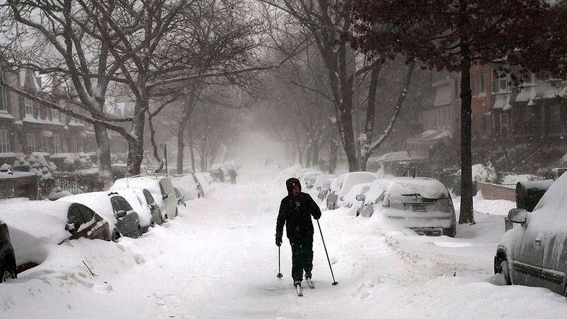 La tormenta de nieve Stella pone a la "Manzana de la luces" en emergencia.