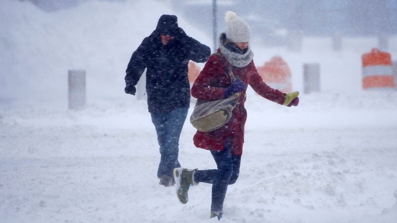 La tormenta de nieve Stella pone a la "Manzana de la luces" en emergencia.