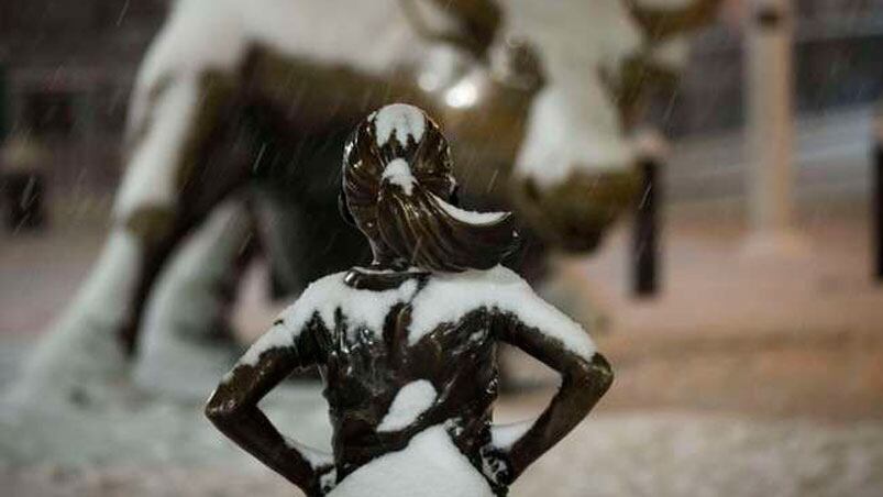 La tormenta de nieve Stella pone a la "Manzana de la luces" en emergencia.