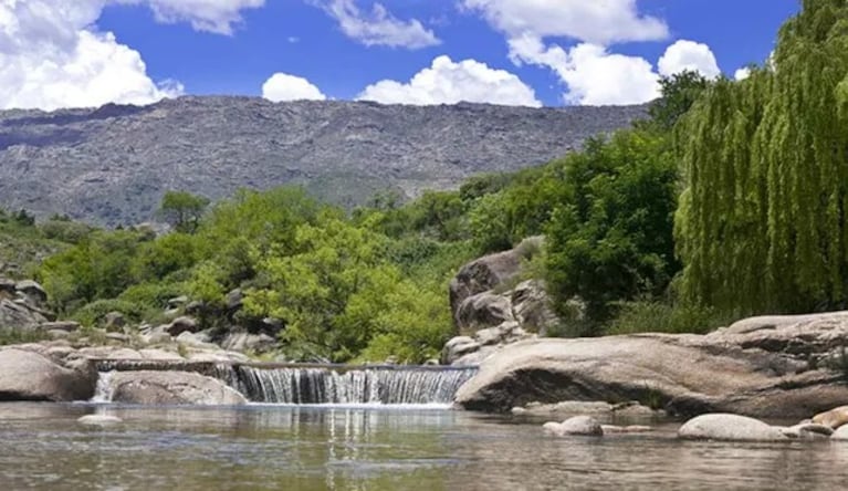 La tragedia ocurrió en el balneario Los Remansos.