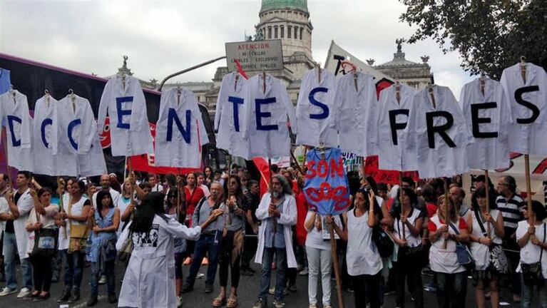 La UEPC se retira de la paritaria y va a la justicia