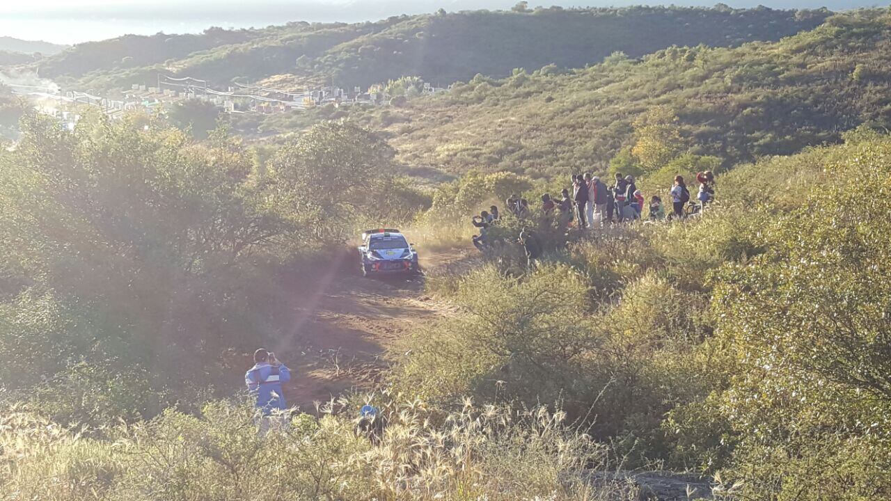 La última prueba antes del rally fue entre Carlos Paz y Cabalango. Foto: Sebastián Pfaffen.