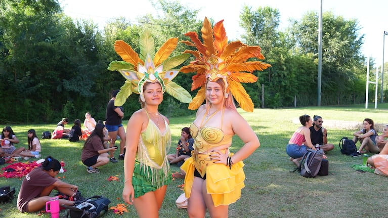 La Unquillense en los carnavales.