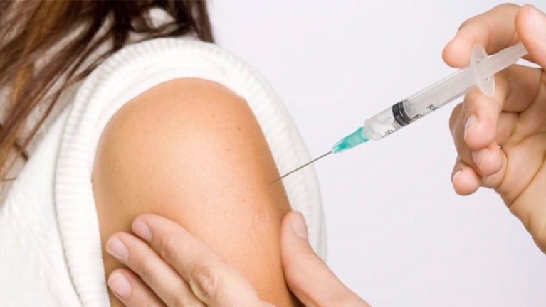 La vacuna es la principal herramienta para prevenir el HPV.