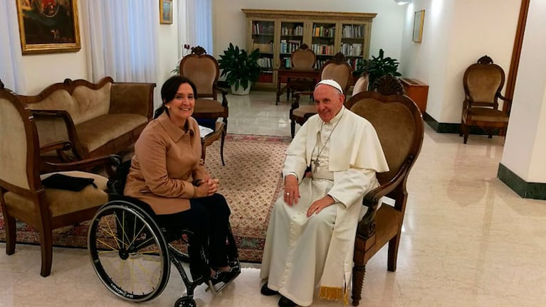 La vicepresidenta y el Papa Francisco en Santa Marta. 