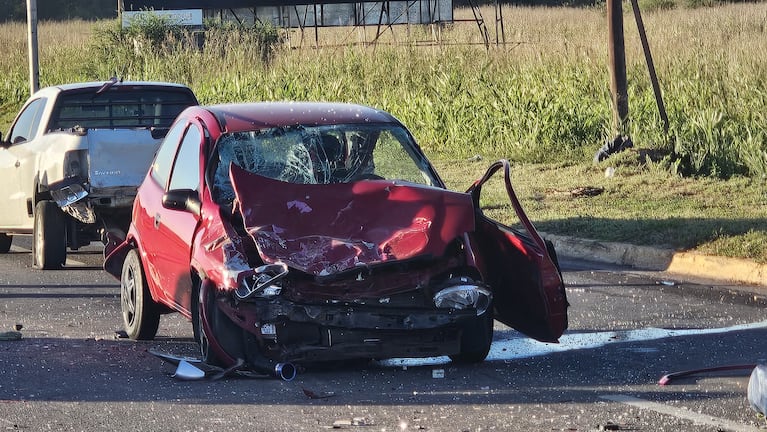 La víctima de 19 años manejaba un Chevrolet Corsa color rojo.