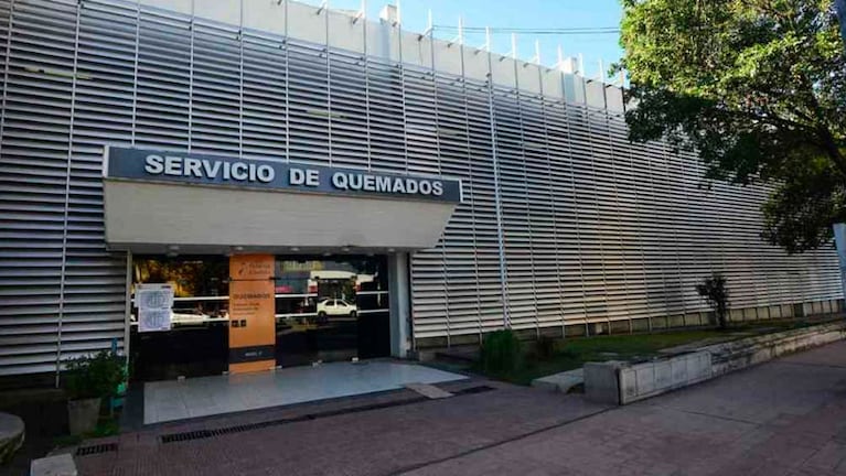 La víctima está en terapia intensiva en el Instituto del Quemado.