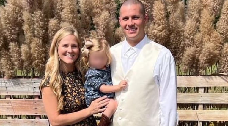 La víctima fue identificada como Matthew Traywick, de 33 años.