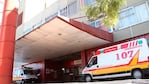 La víctima quedó internada en el Hospital de Urgencias.