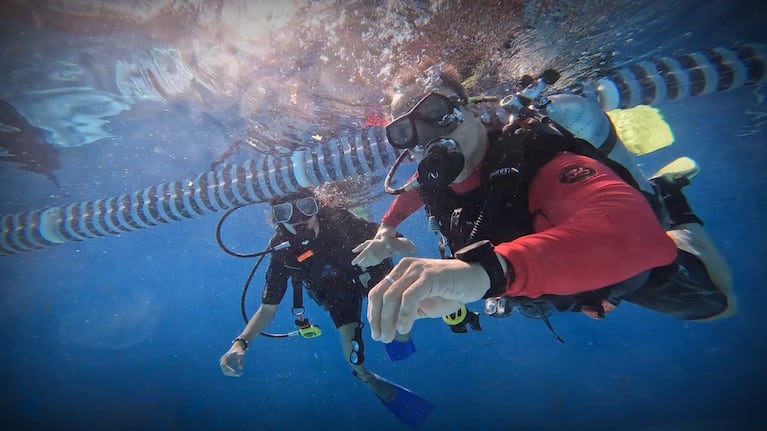 La vida de Jorge cambió por completo cuando descubrió el buceo.