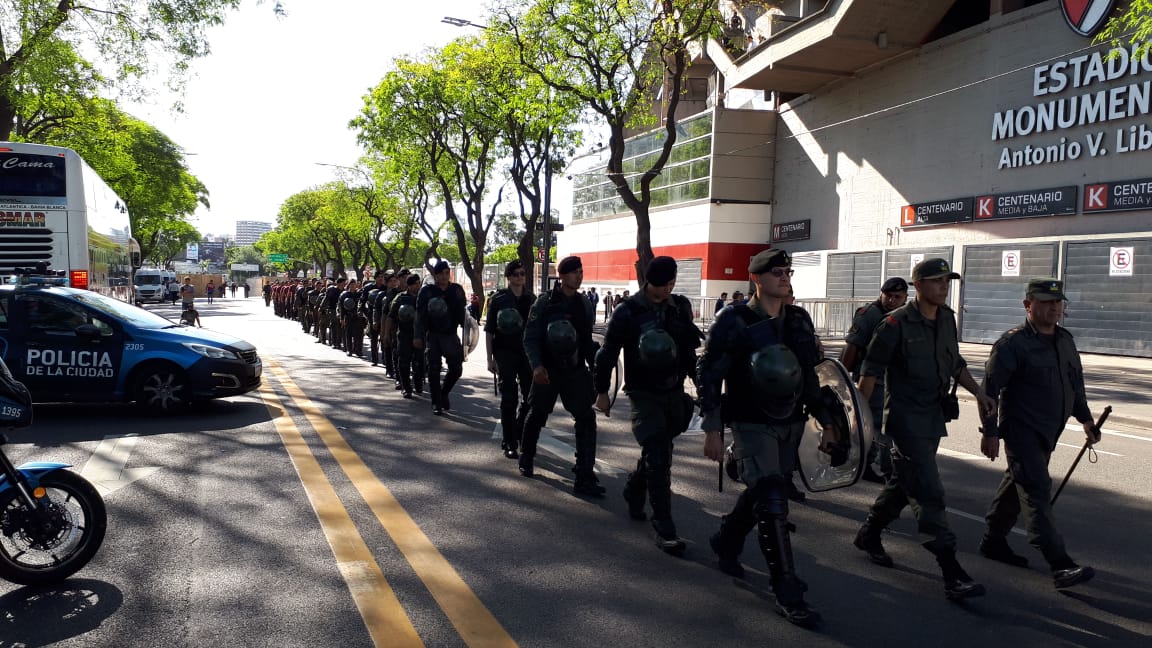 La violencia arruinó lo que prometía ser una fiesta. Foto: Lucio Casalla / ElDoce.tv.