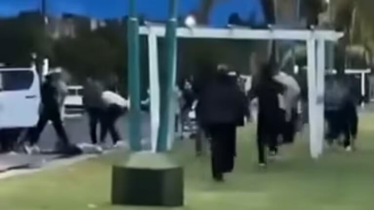 La violenta secuencia sucedió el domingo a la madrugada en la localidad del sur de Córdoba.