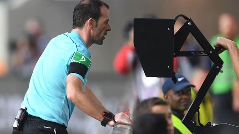 La violenta secuencia tuvo lugar en Nápoles.